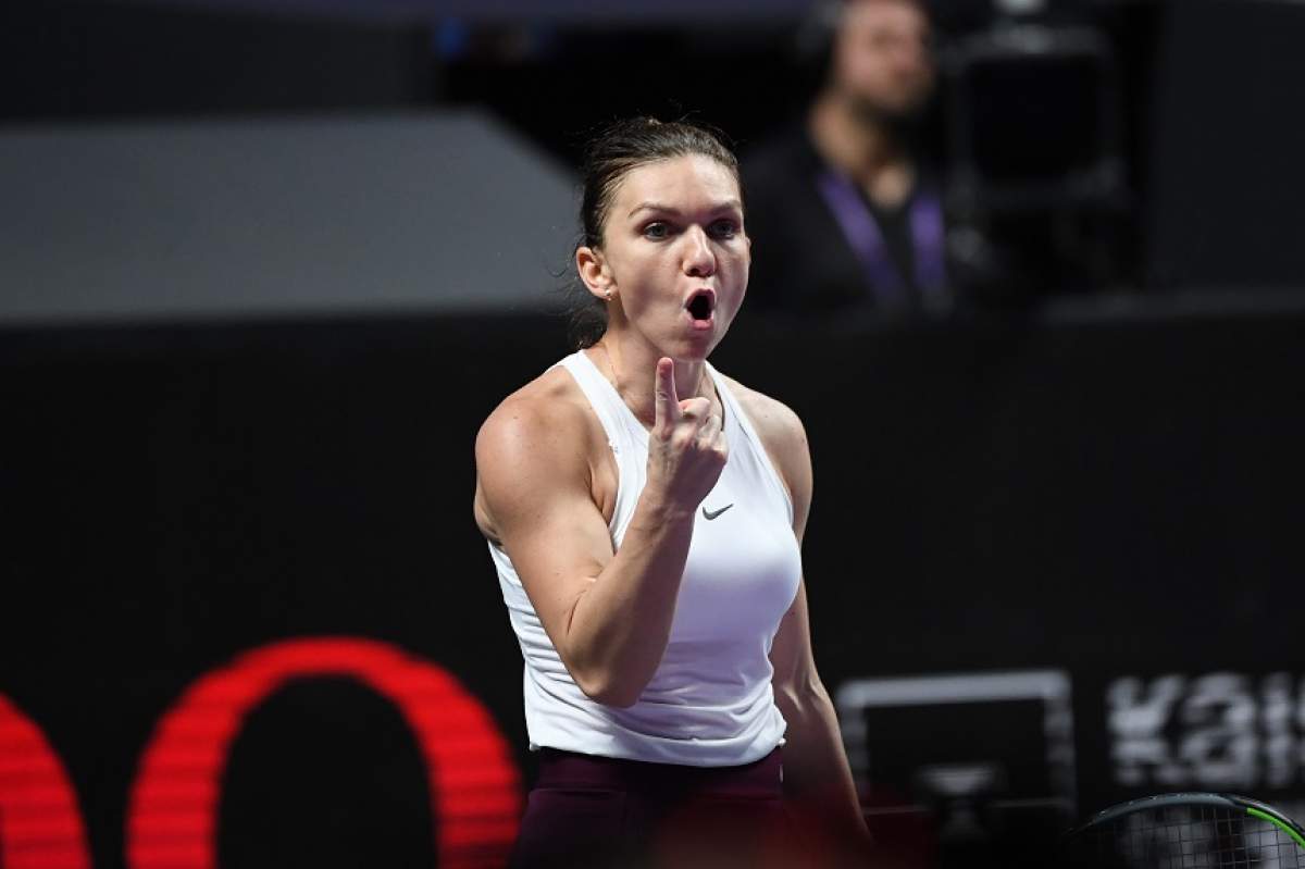 Simona Halep, prima reacţie după ce a fost eliminată de la Turneul Campioanelor: "E o înfrângere dureroasă"