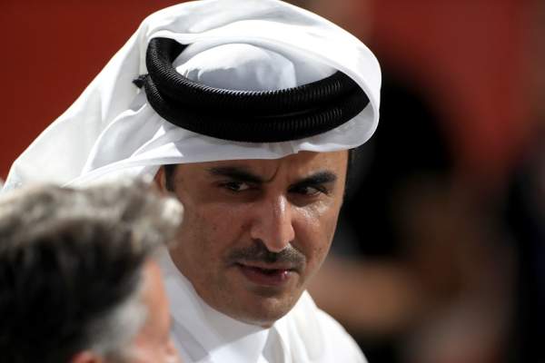 Bombă în fotbalul italian! Patronul clubului Paris Saint-Germain vrea să o cumpere pe Napoli! Ofertă colosală făcută de emirul Sheikh Al Thani