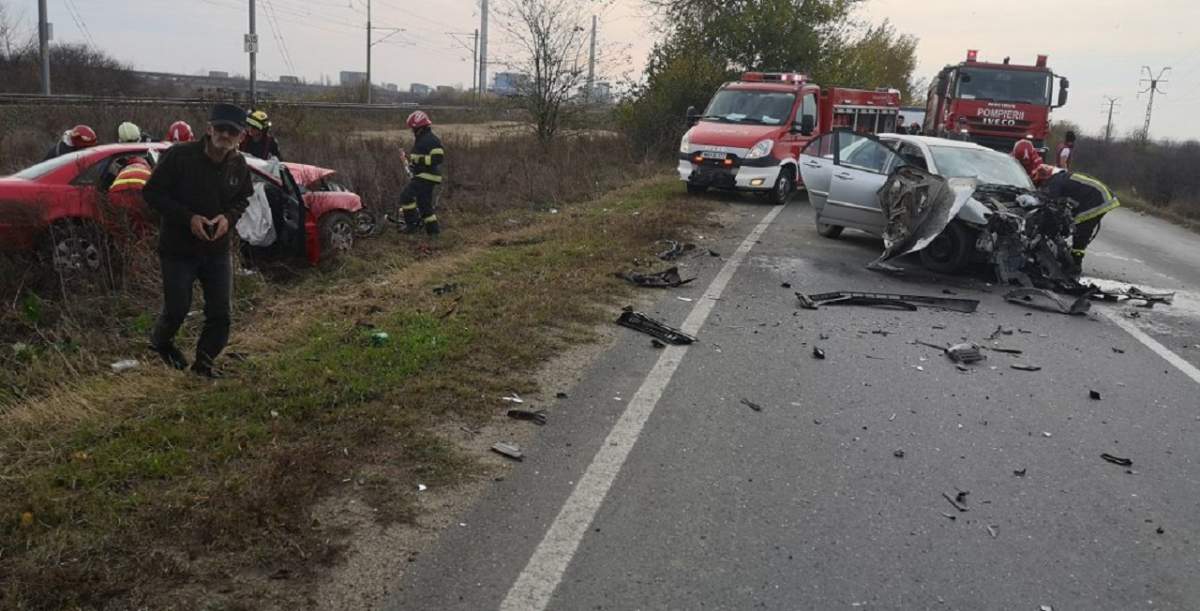 Un tânăr a murit într-un accident grav la Arad. Medicii au reuşit să-i stabilească pulsul, însă la câteva minute s-a stins din viaţă