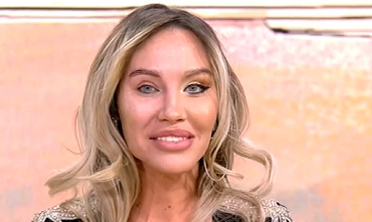 Aşa arată Raluca Podea nemachiată! A provocat-o pe Bianca Drăguşanu să apară fără „artificii” la TV / GALERIE FOTO