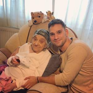 Vlad Gherman, mesaj emoționant de ziua bunicii sale: „În ciuda bolii pe care o are, a rămas la fel”