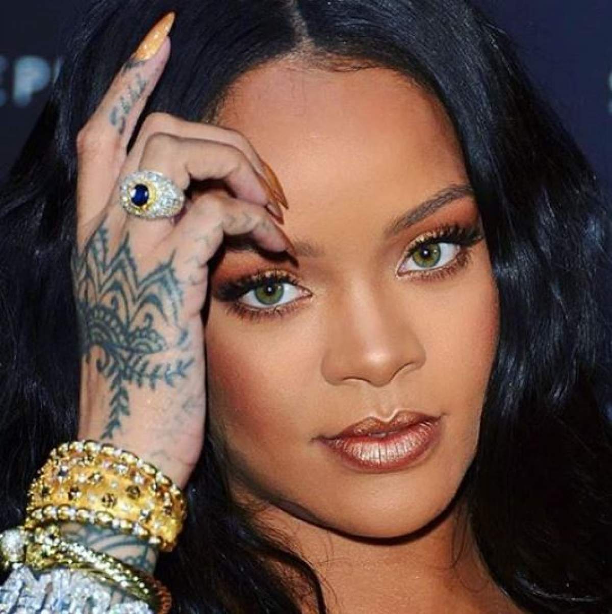 Cum au influenţat Rihanna şi Justin Bieber vedetele din România? Tatuajele care fac furori în întreaga lume. Foto