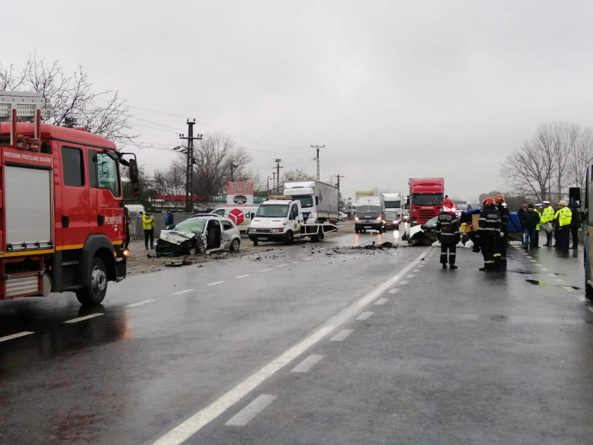 Accident tragic în Focșani! Două persoane au decedat, iar alte patru au fost rănite