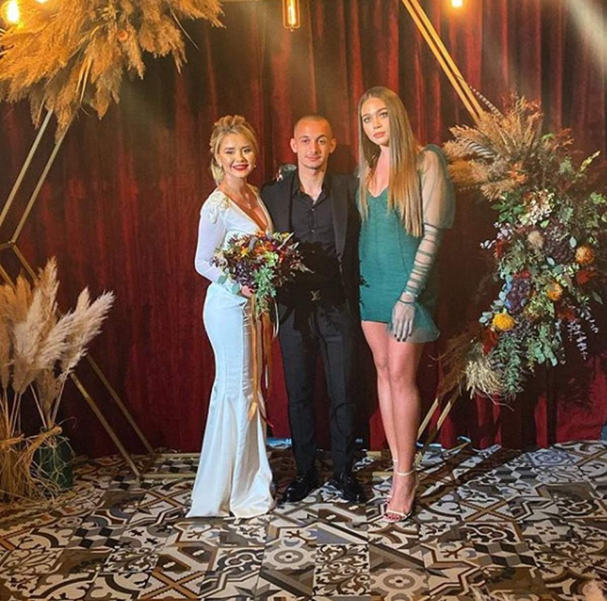 Alexandru Mitriţă s-a pus la casa lui. Fotbalistul s-a căsătorit astăzi! Primele imagini de la nuntă / FOTO