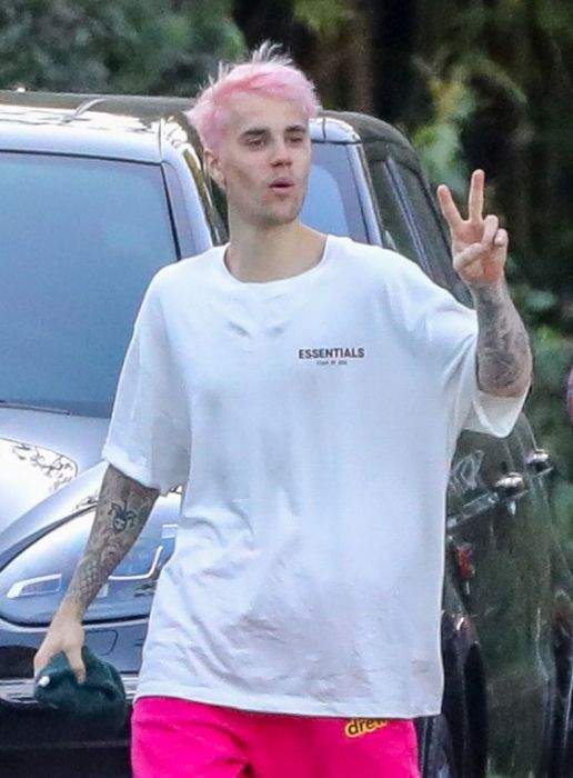 Justin Bieber, schimbare radicală de look după depresie. A renunţat la blond. Noua culoare este de-a dreptul şocantă. FOTO