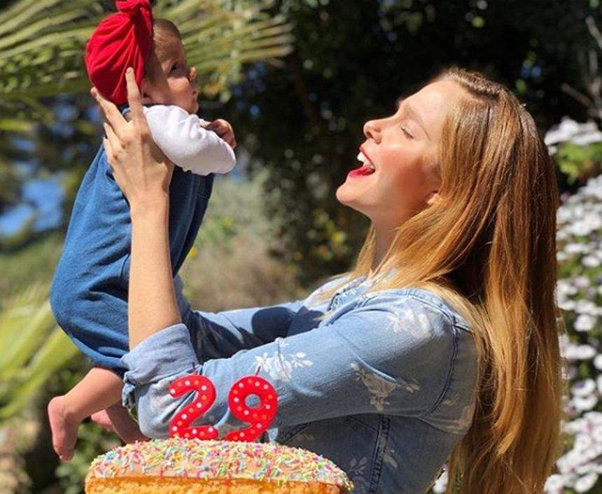O actriţă celebră va deveni mamă pentru a doua oară, la 10 luni de când a născut o fetiţă