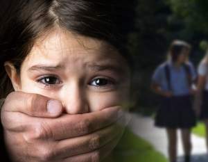 Detaliul care aruncă în aer cazul fetiţei răpite şi violate de doi pedofili! Declaraţii exclusive