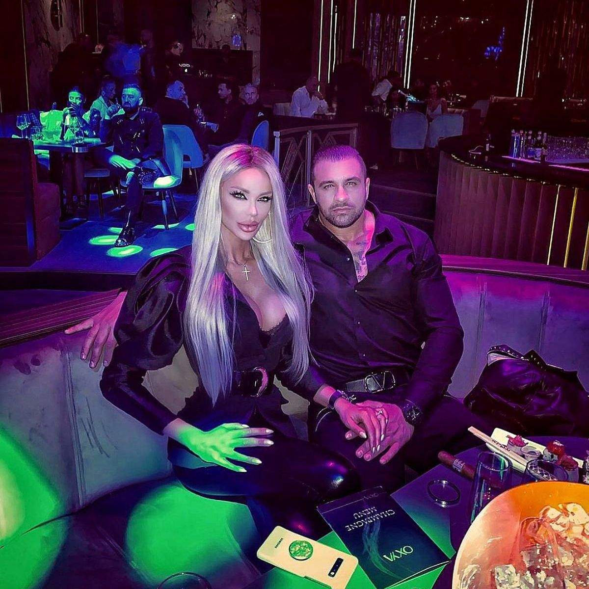 FOTO/ Bianca Drăgușanu și Alex Bodi au plecat în vacanță? S-a produs marea împăcare. Detaliul care îi dă de gol