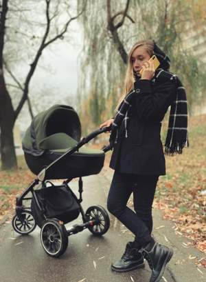 După Ioana Grama, o altă bloggeriţă celebră a devenit mămică! Primele imagini cu bebeluşul