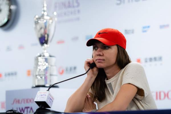 FOTO / Simona Halep, gafă de proporţii în Emiratele Arabe Unite! „Nimeni nu face aşa ceva”