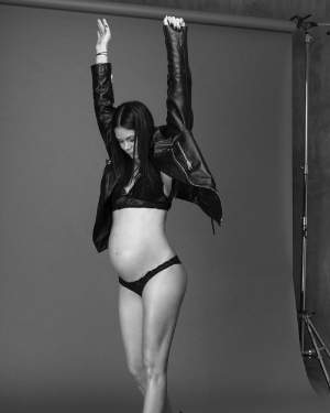 Andreea Mitu, fotografie emoţionantă cu burtica de gravidă! Fanii au reacţionat imediat!