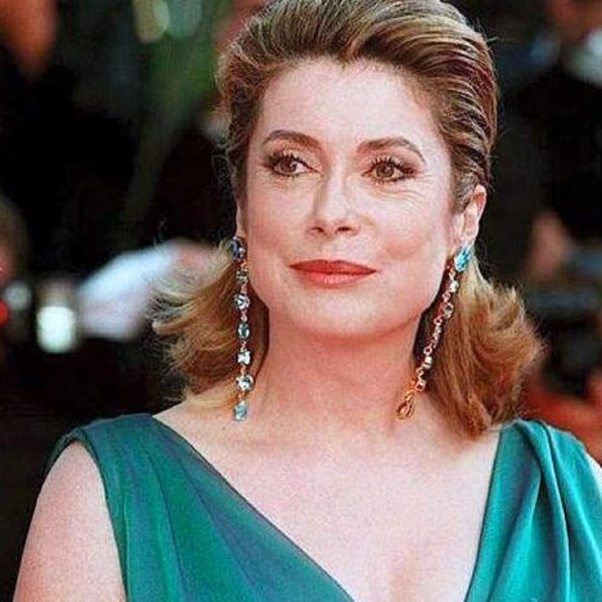 Catherine Deneuve a fost externată din spital. Ce probleme de sănătate a avut actriţa