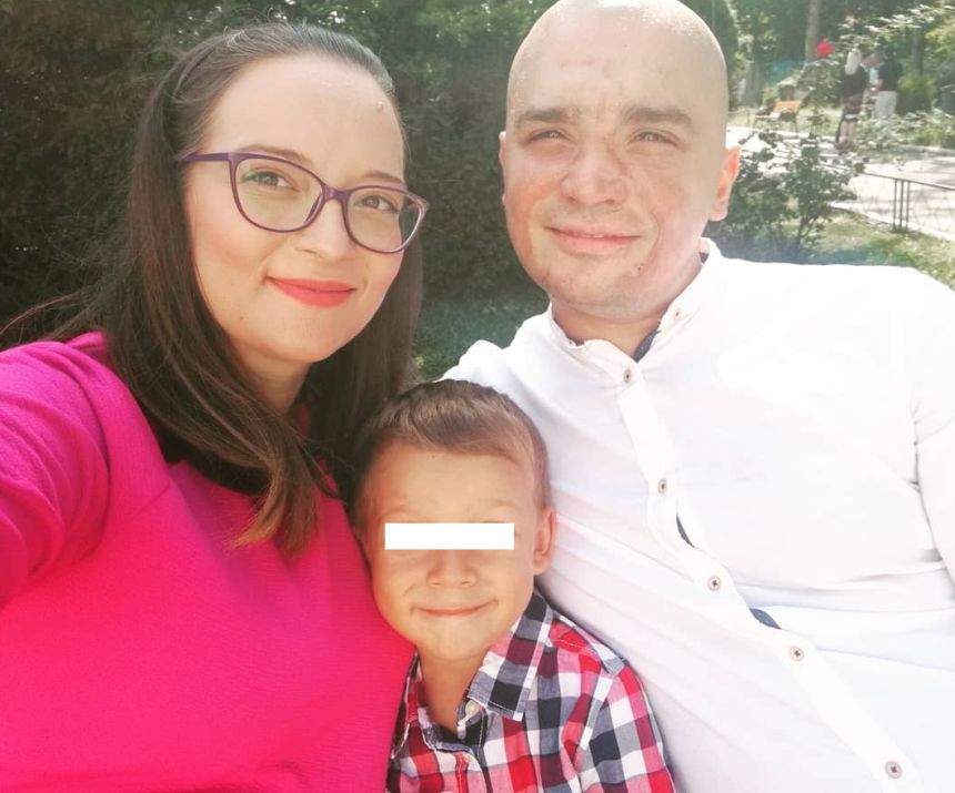 Daniel de la "Chefi la cuţite" are o familie superbă. Uite cât de frumoşi sunt soţia lui şi cei doi băieţei