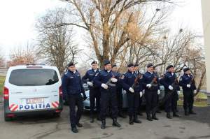 Poliţistul de 22 ani, mort în urma accidentului din Bistrița, este condus pe ultimul drum. FOTO