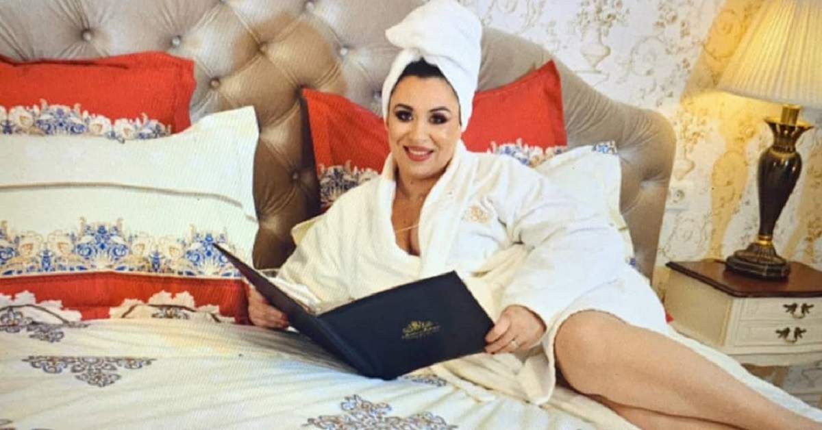 Oana Roman a răbufnit, după ce a fost criticată pentru că a pozat în lenjerie: „Aveam un prosop pe cap”