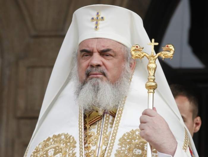 Patriarhul Daniel, mesaj de Crăciun. "Părinteşti binecuvântări, doriri de sănătate şi mântuire, pace şi bucurie"