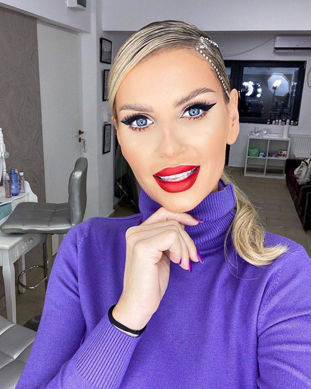 Andreea Bănică, mâna dreaptă a soţului în bucătărie! "Lucian este masterchef în orice"