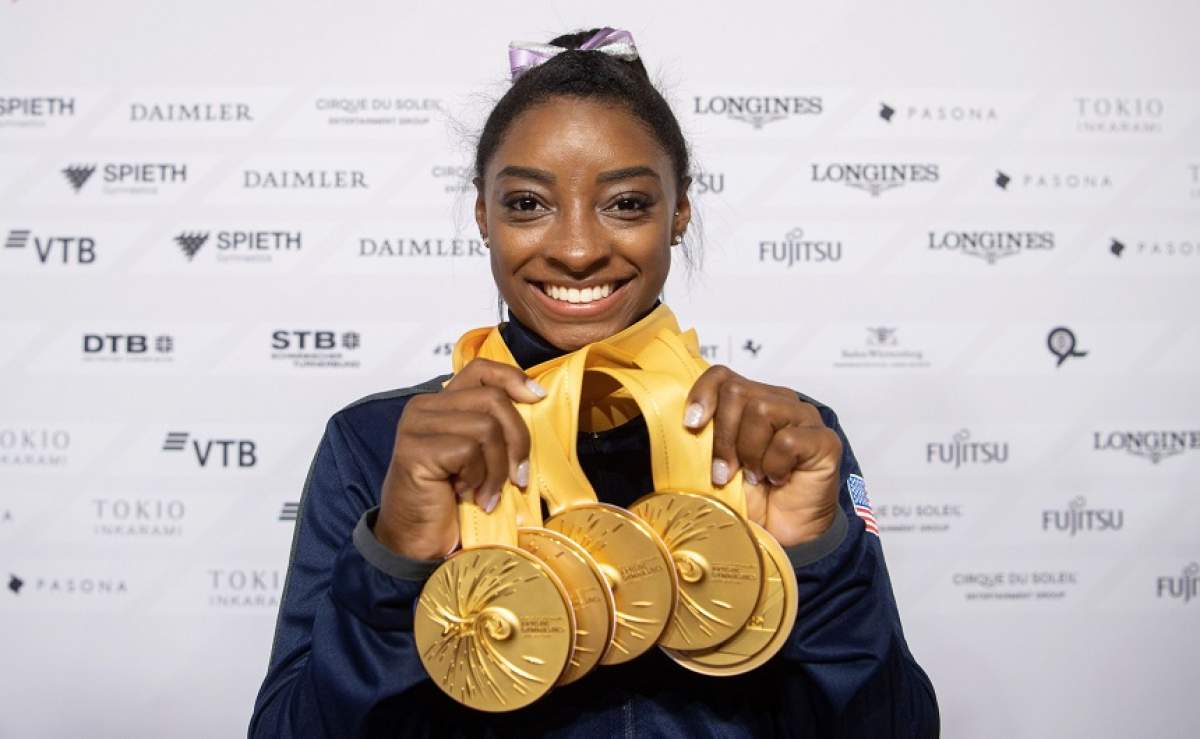 VIDEO / Imagini de senzaţie cu Simone Biles în vacanţă! Iată ce sărituri în apă a reuşit să facă gimnasta