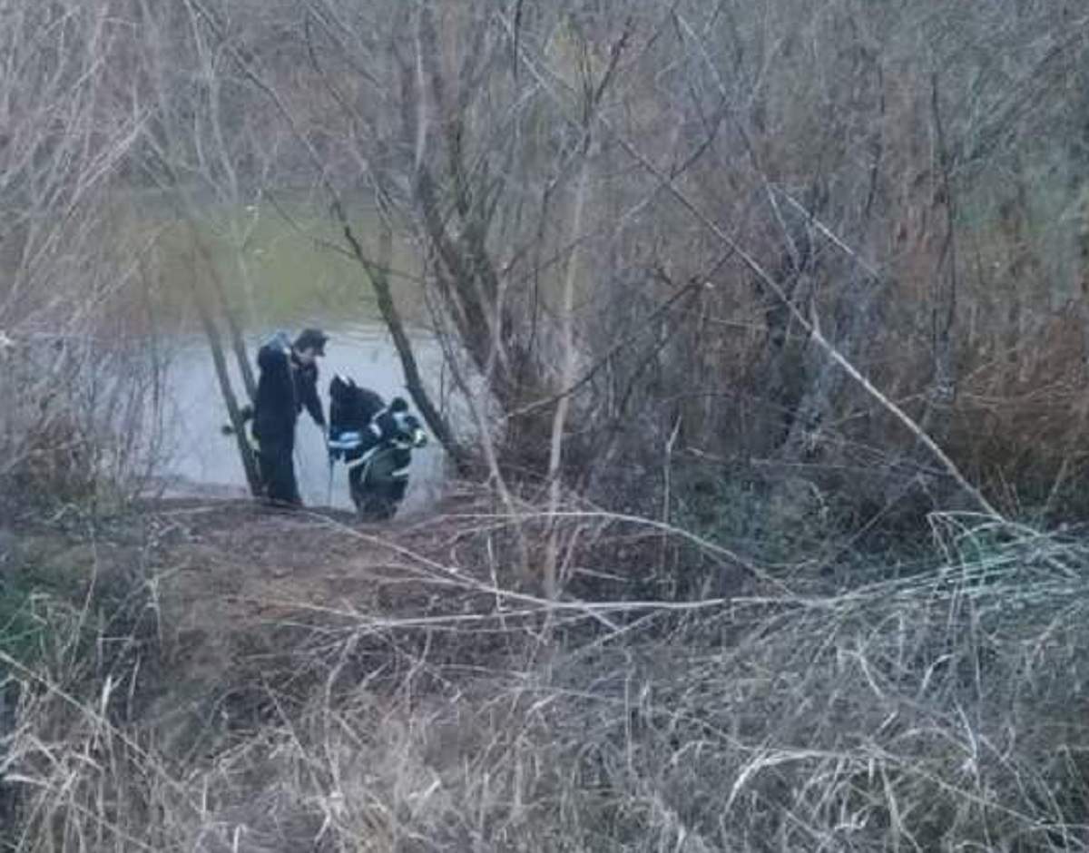 Descoperire șocantă în Bârlad. Un bărbat de 45 de ani, dispărut de Sfântul Andrei a fost găsit mort, într-un râu