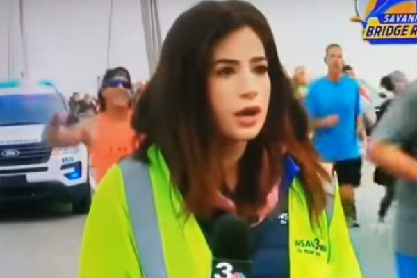 VIDEO / O jurnalistă celebră, pălmuită peste fund în timpul unui maraton! Gestul l-ar putea costa scump pe agresor