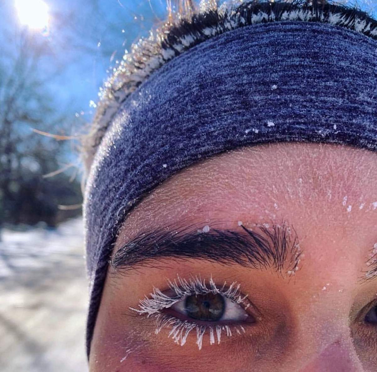 FOTO / Fenomen surprinzător pune stăpânire pe America! Vortexul polar, frig fără precedent în Chicago