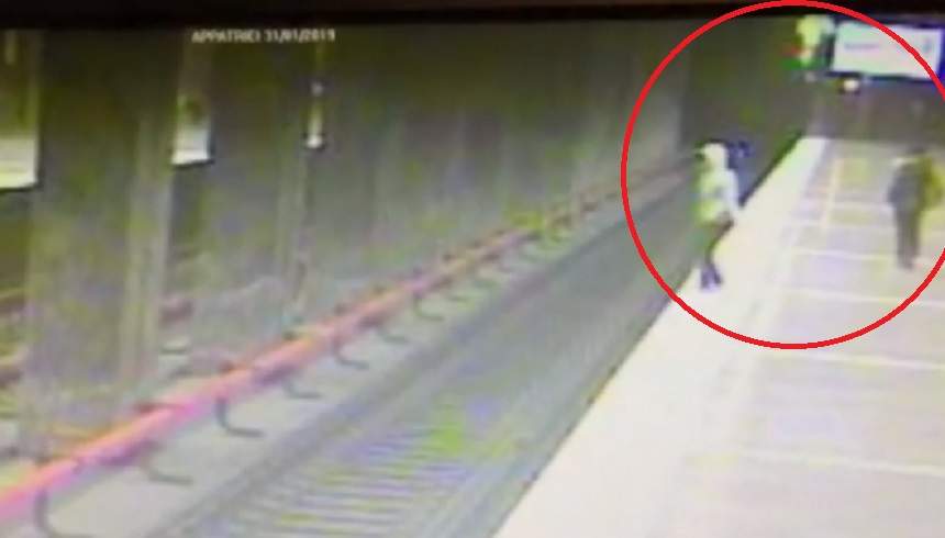 O femeie a fost martora sinuciderii șocante de la metrou a tinerei de 35 de ani! Cum a reacționat aceasta