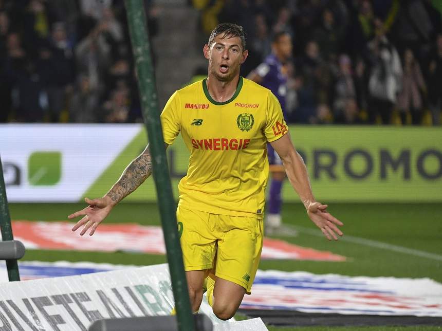 Momentul de reculegere în memoria lui Emiliano Sala, batjocorit de doi suporteri de la Southampton. Ce gest revoltător au făcut aceștia