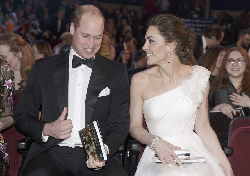 FOTO / Kate Middleton, pe urmele lui Meghan Markle? Ducesa de Cambridge a purtat o ținută de 7000 de lire, la un eveniment