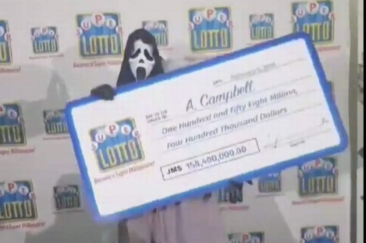 Un bărbat care a câștigat 1 milion la loterie și-a ridicat premiul purtând o mască, pentru ca rudele să nu-i ceară bani