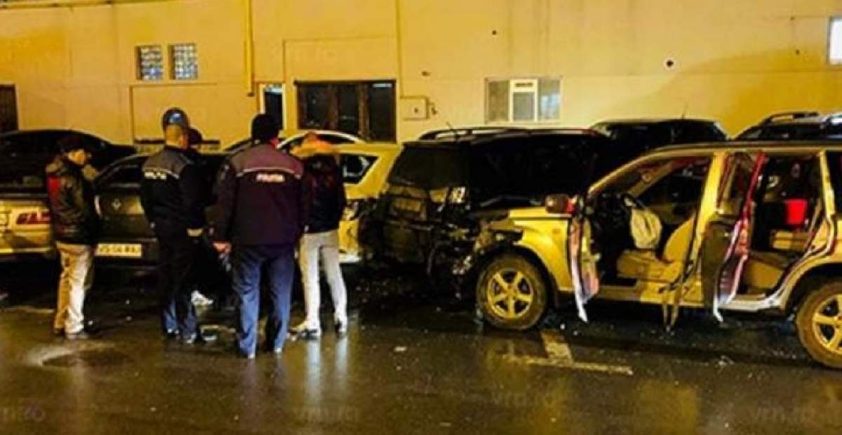 Un tânăr de 18 ani, care conducea cu viteză mare, a spulberat 5 mașini, într-o parcare din Vaslui