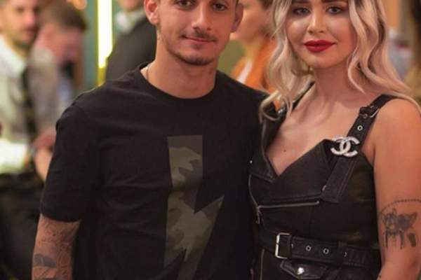 FOTO / Ce inel de fițe a primit Alesia, de la Alexandru Mitriță! Fostul căpitan al oltenilor a scos bani grei din portofel, pentru logodna de lux