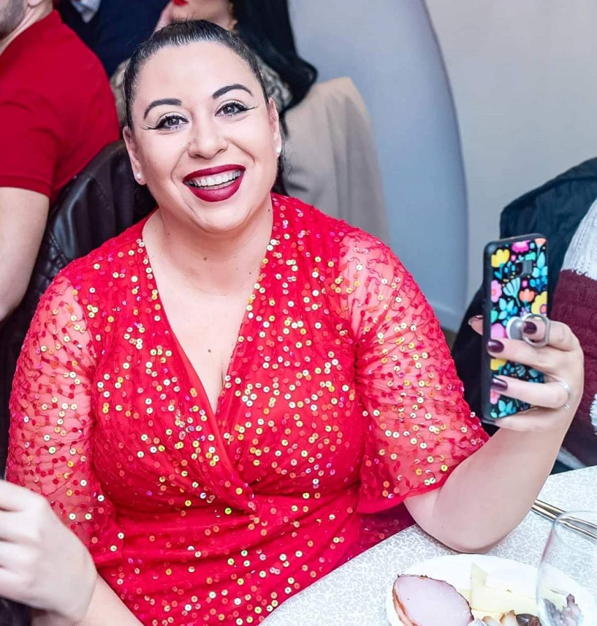 „Un zâmbet sănătos este mereu binevenit!”, Oana Roman are motive de bucurie