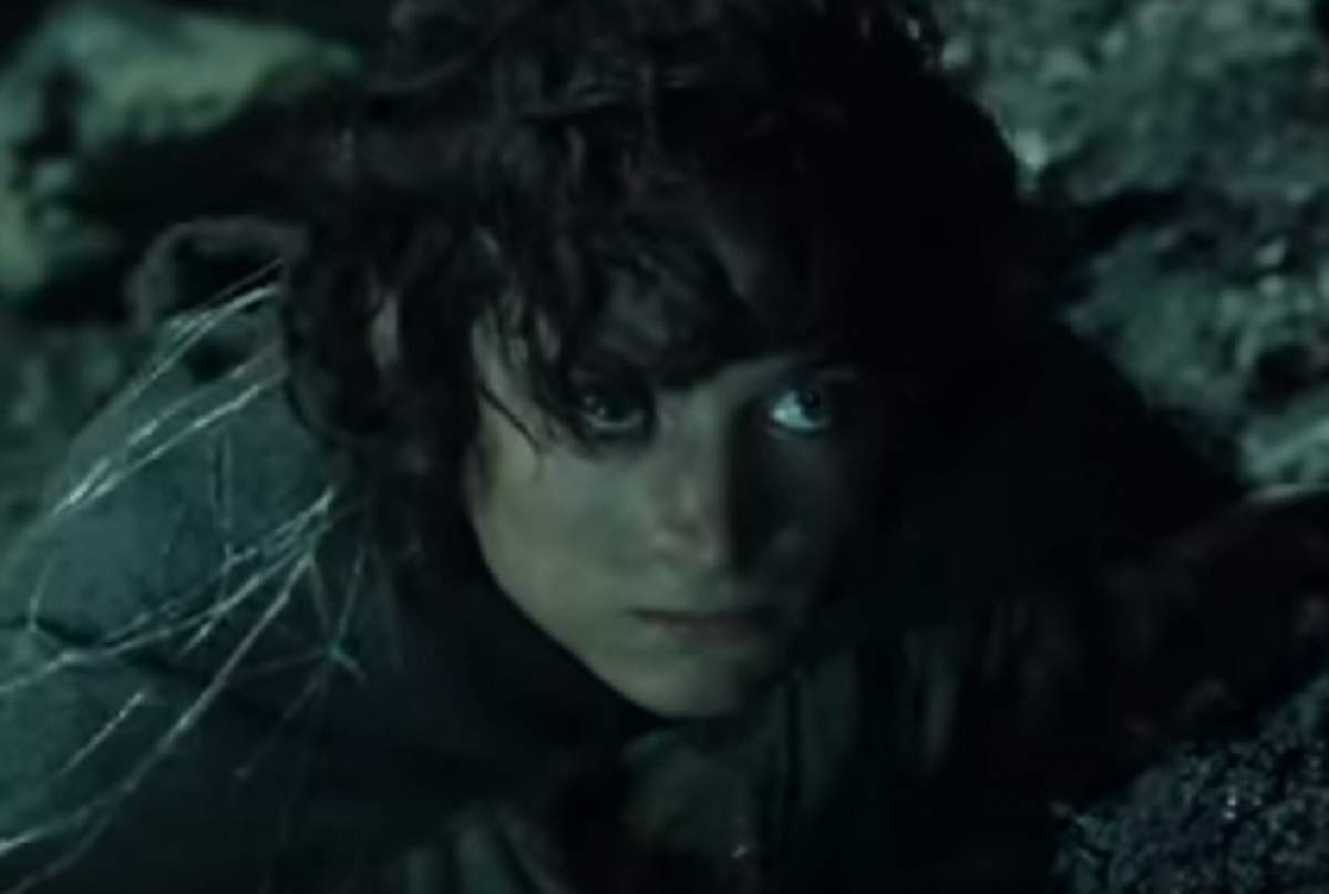 FOTO / Ți-l mai aduci aminte pe Frodo, din "Stăpânul Inelelor"? Așa arată actorul Elijah Wood, la 38 de ani