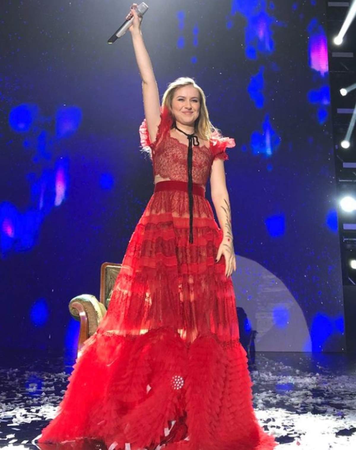 A câştigat Eurovision România, dar nu prea i-a plăcut şcoala. Ester Peony, printre cei mai slabi elevi în liceu