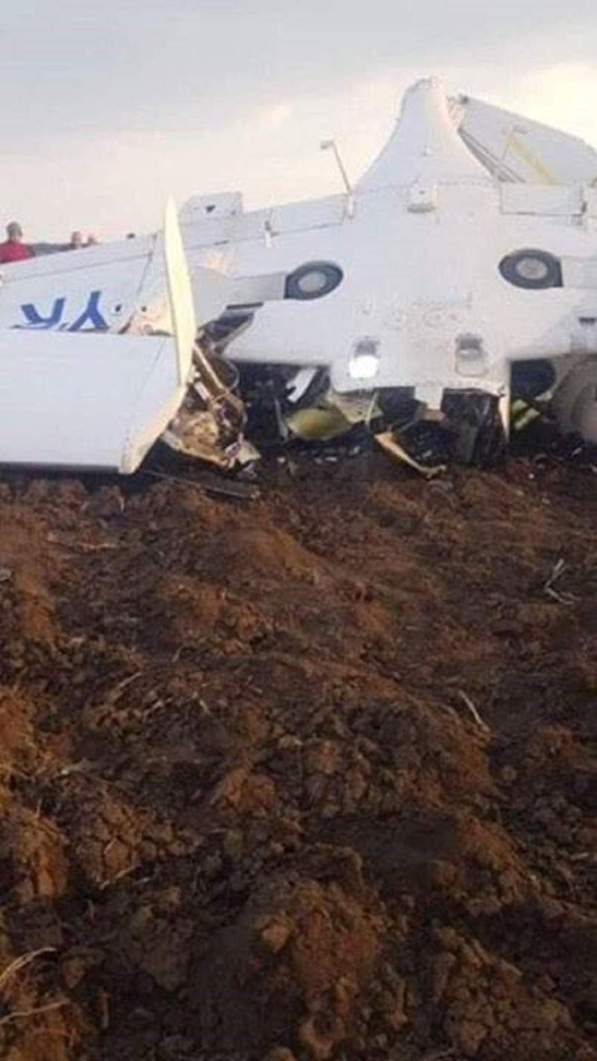 FOTO / Primele imagini de la aerodromul Tuzla, locul prăbuşirii avionului