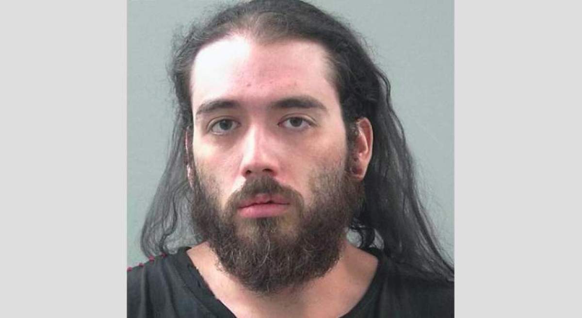 Și-a omorât bebelușul de o lună, pentru că a fost trezit din somn. Ce le-a declarat omul polițiștilor