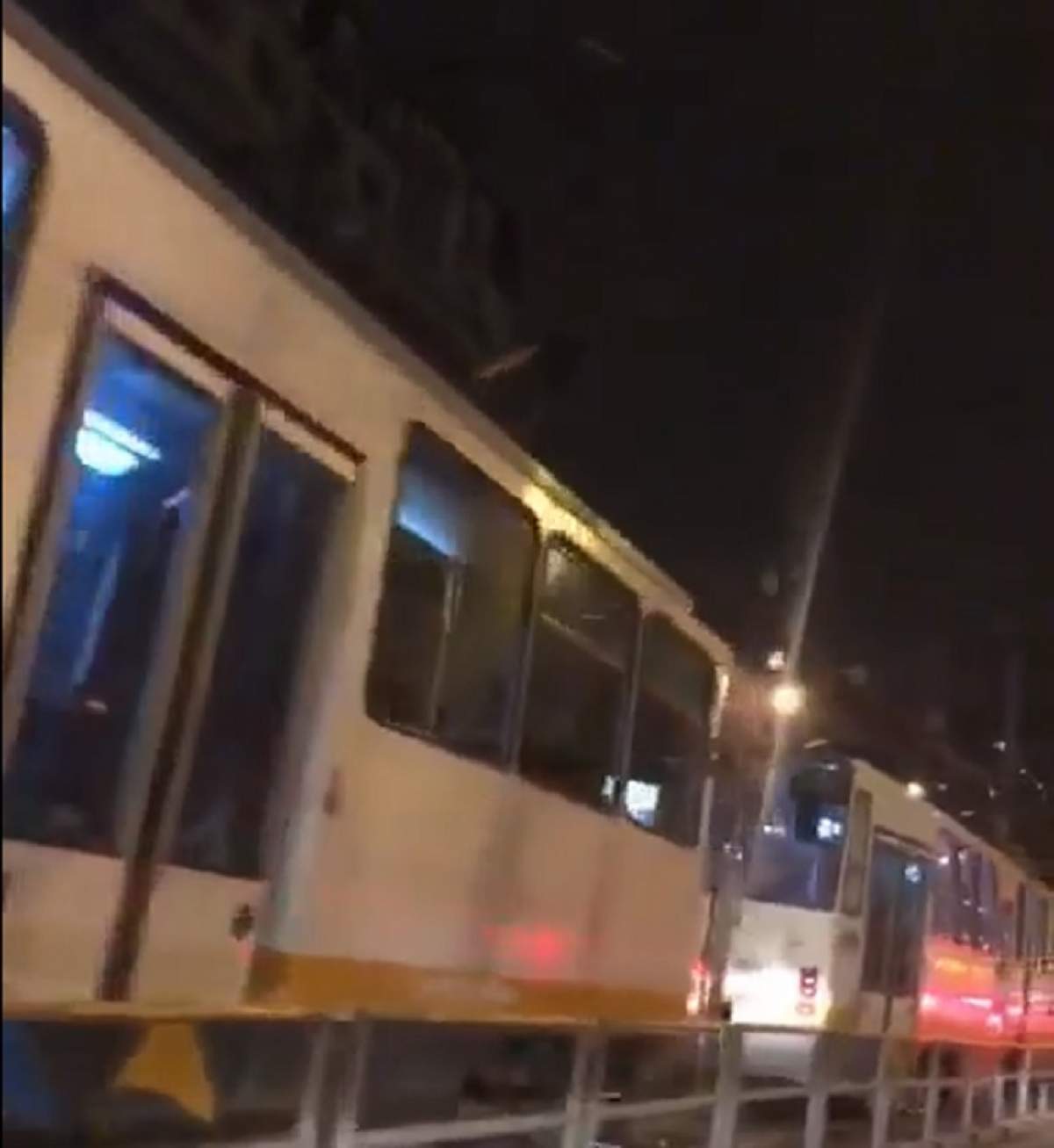 VIDEO / Ultimă oră! Tramvaiele liniei 41 sunt blocate
