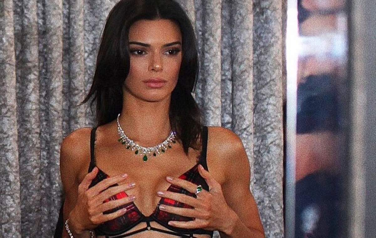 FOTO / Kendall Jenner s-a dezbrăcat complet, „de dragul” modei! Imagini senzaționale cu cel mai bogat model din lume