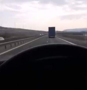 Şoferul microbuzului care a lovit în plin un TIR între Gilău şi Turda era live pe Facebook! Imagini şocante
