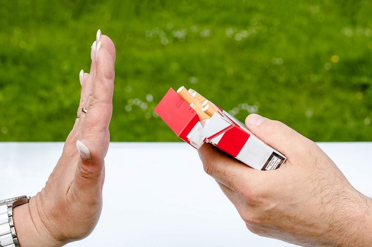 Vânzarea de ţigări, interzisă persoanelor sub 100 de ani! Unde s-ar putea întâmpla totul