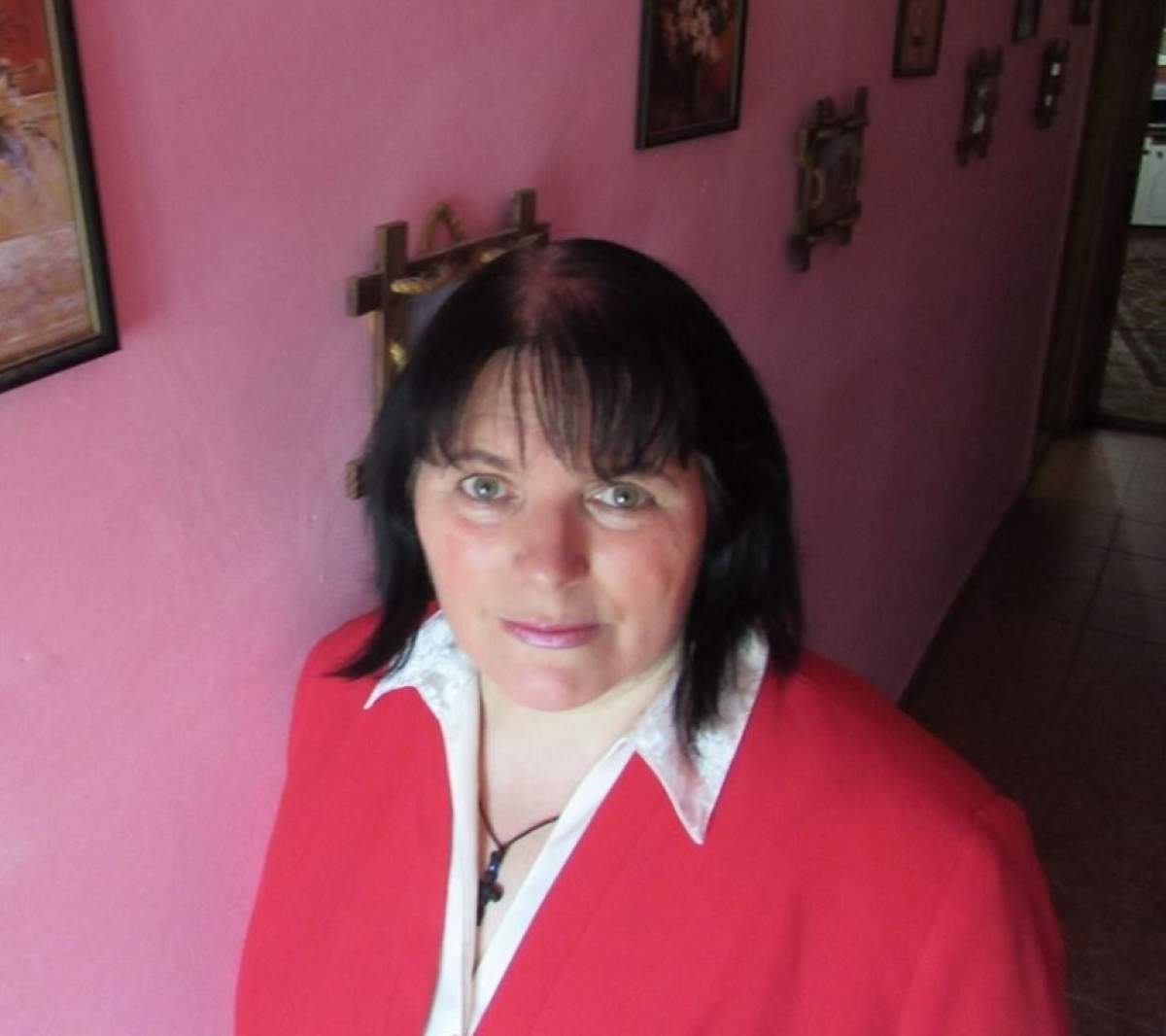 Maria Ghiorghiu anunţă un atentat lângă un mall. "O maşină intră cu viteză în oameni, praf i-a făcut"