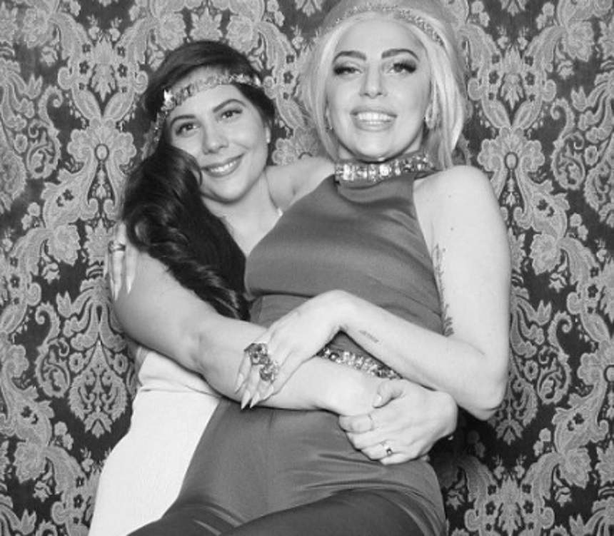 Toată lumea o știe pe Lady Gaga, dar stai să vezi cum arată sora ei! Natali este și ea artistă FOTO