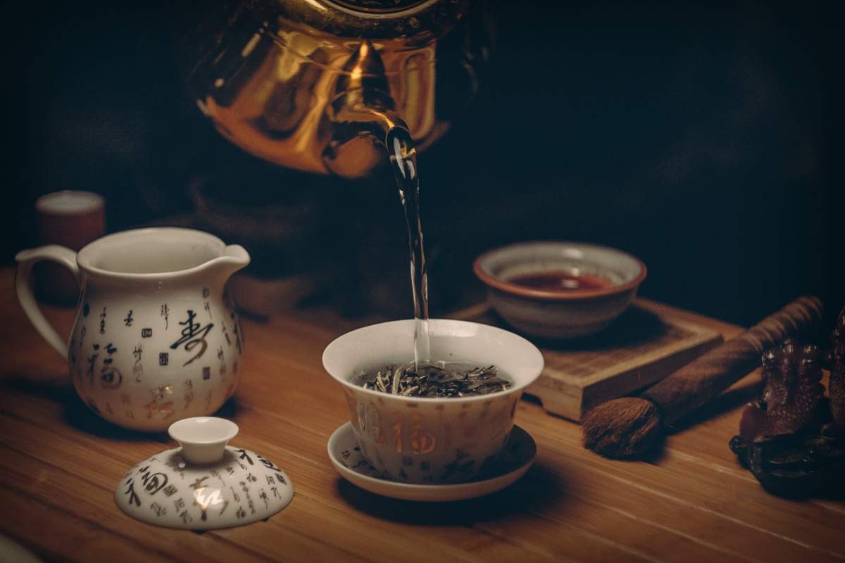 Ceaiul-minune care te ajută să-ți detoxifici organismul! Include-l în alimentația ta