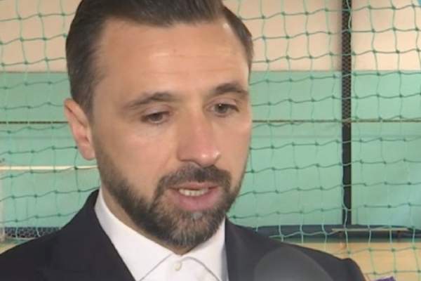 “Toate trofeele le-am oferit familiei”. Lucian Sânmărtean, povestea din spatele celebrităţii / VIDEO