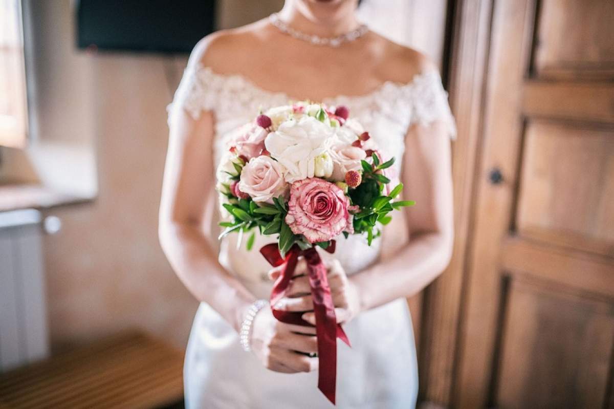 A început pregările de nuntă, după ce a făcut un test online, care i-a prevestit căsătoria. Iubitul ei a aflat prea târziu