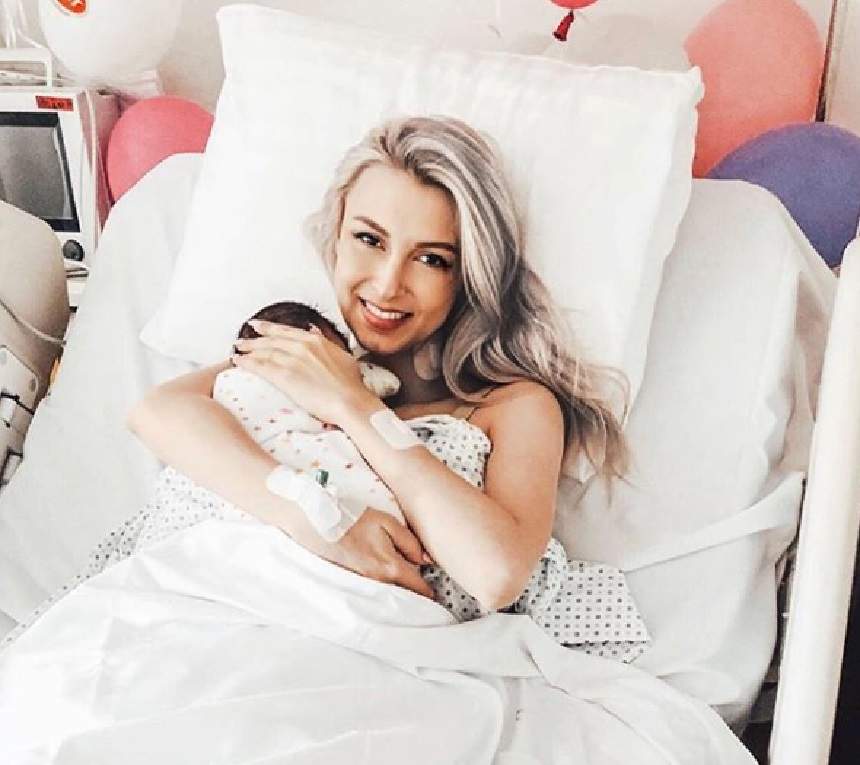 Andreea Bălan, puternică și zâmbitoare, pe patul de spital. Ce le-a transmis fanilor frumoasa artistă 
