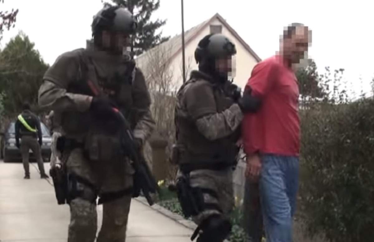 Momente terifiante pentru un român, în Ungaria! Un şofer l-a blocat şi l-a ameninţat cu pistolul / VIDEO