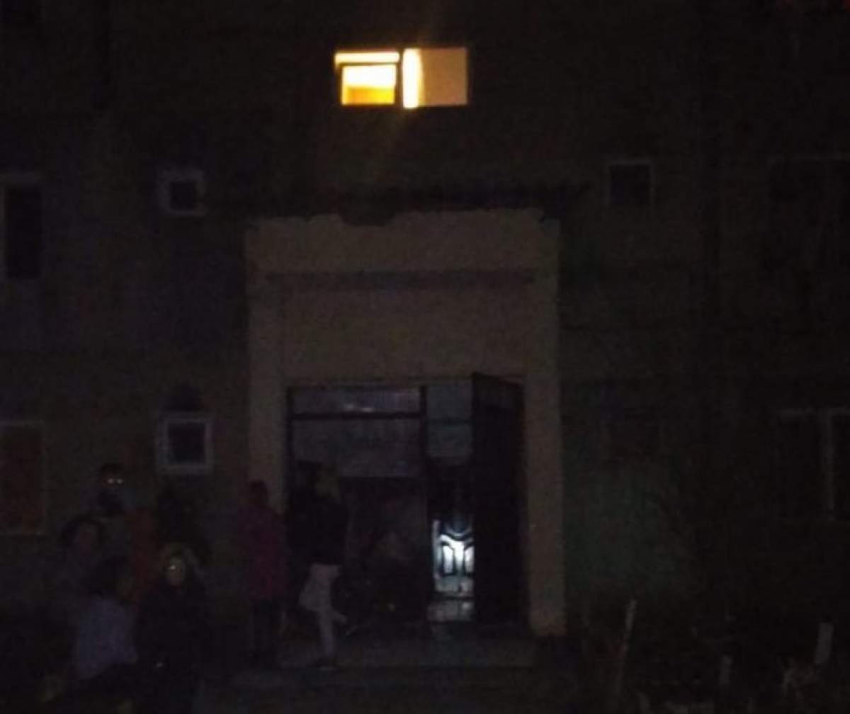 Doi bărbați au fost găsiți carbonizați într-un apartament din Medgidia, după ce, băuți, au aprins o lumânăre. VIDEO