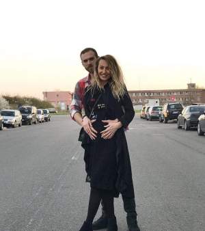 Flavia Mihășan, cu burtica de gravidă la înaintare, pe internet! Fanii sunt uimiți / FOTO