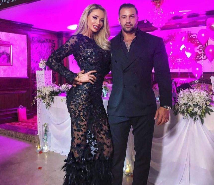 Probleme în Paradis? Alex Bodi s-a distrat fără Bianca Drăguşanu la un botez